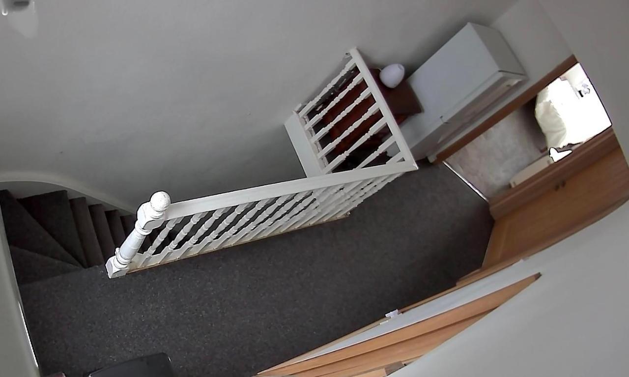 New Flat, Own Bathroom, Sitting Room & Large Bedroom - Walsall Bescot Extérieur photo