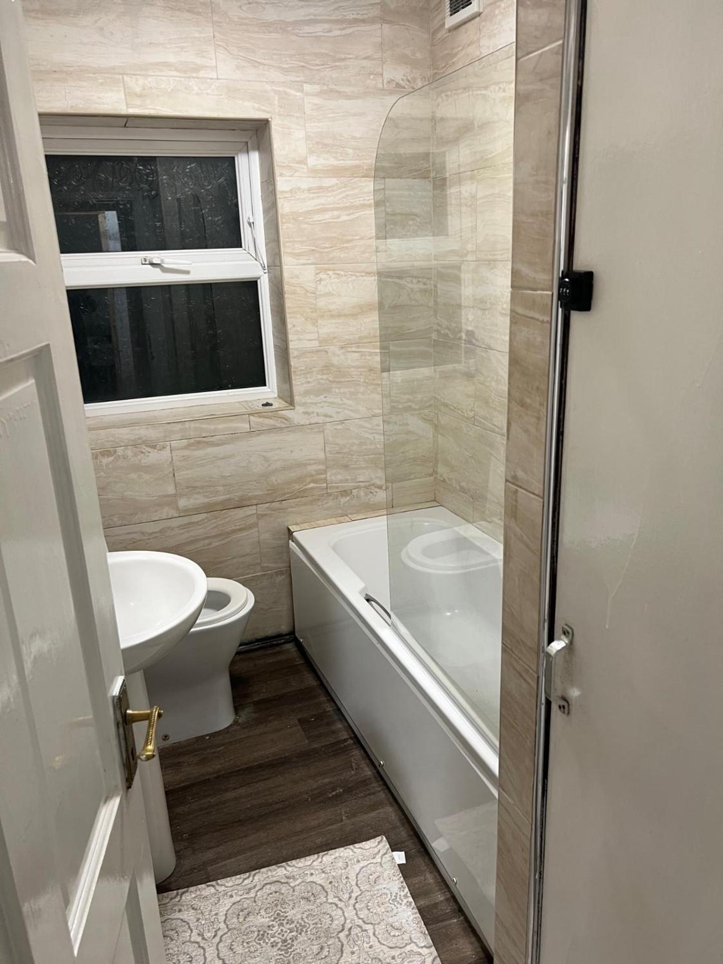 New Flat, Own Bathroom, Sitting Room & Large Bedroom - Walsall Bescot Extérieur photo