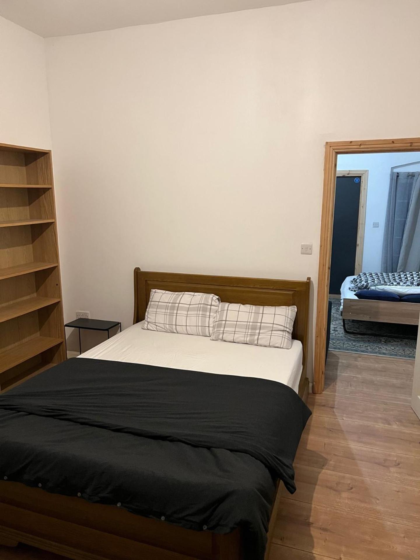 New Flat, Own Bathroom, Sitting Room & Large Bedroom - Walsall Bescot Extérieur photo